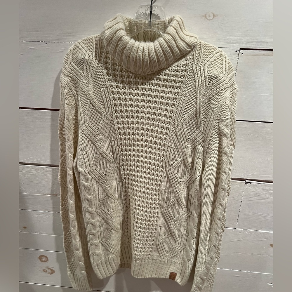 Weatherproof Women’s Cozy Cream Cable Knit Turtleneck Sweater, size small, EUC